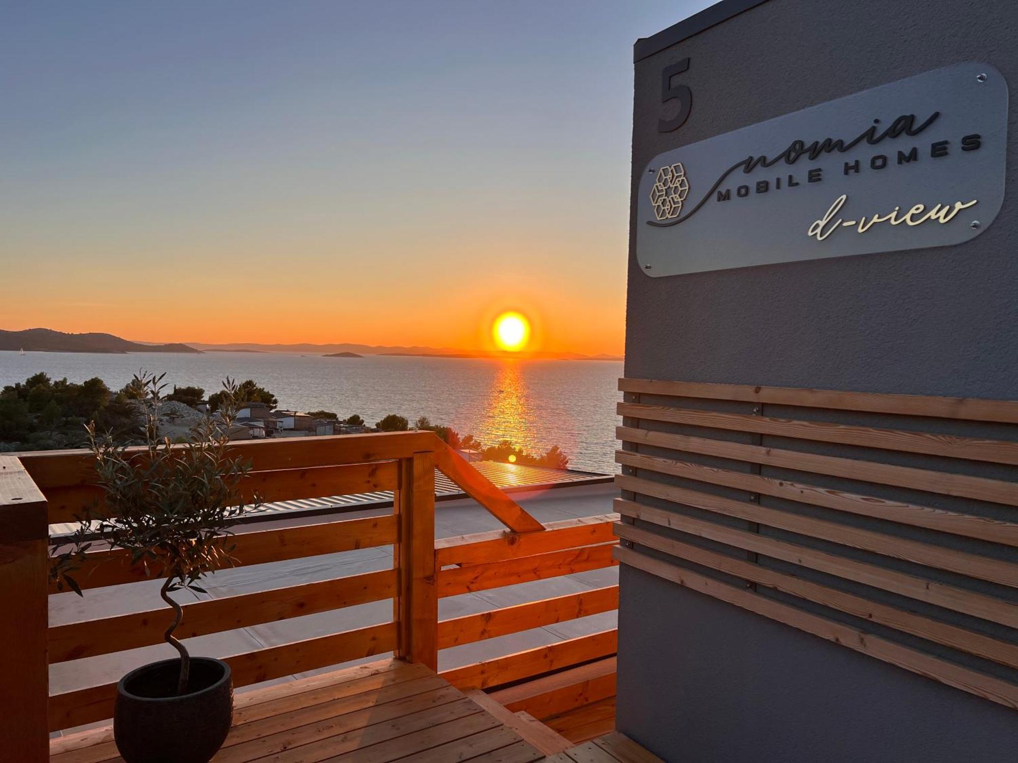 D-View Premium Mobile Home - Panoramic Seaview - 150 M From Beach, Free Parking Drage Buitenkant foto