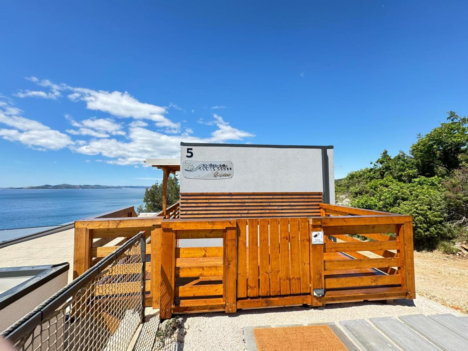 D-View Premium Mobile Home - Panoramic Seaview - 150 M From Beach, Free Parking Drage Buitenkant foto